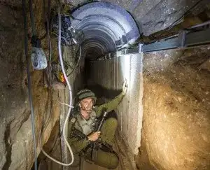 Hamas_attack_tunnel