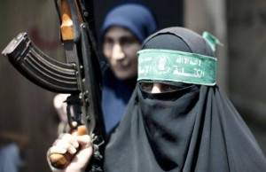 female_Hamas_fighter