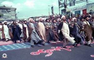 Mullahs_marching.2